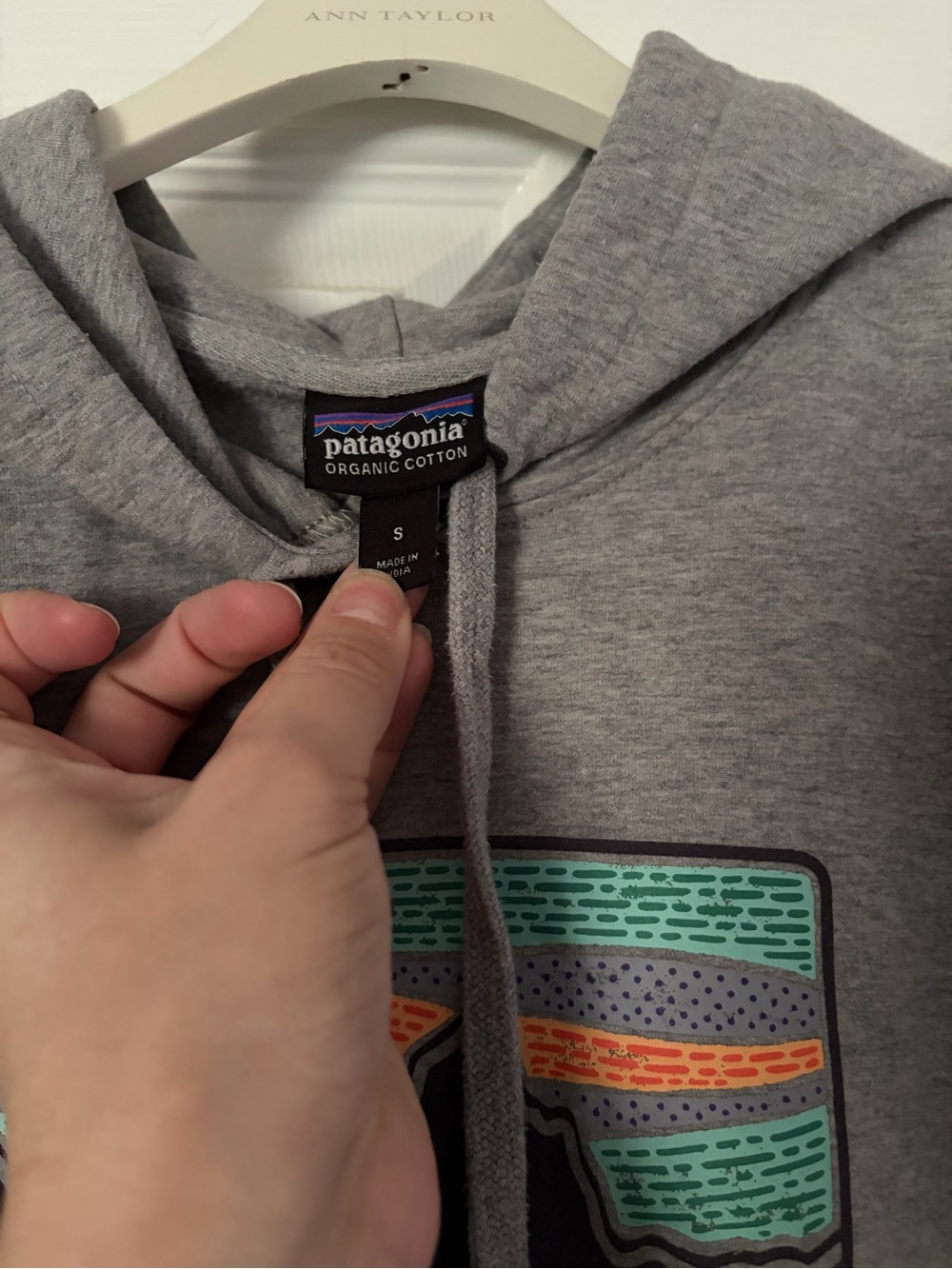 Patagonia Gray Pullover Hoodie - Picture 6 of 10